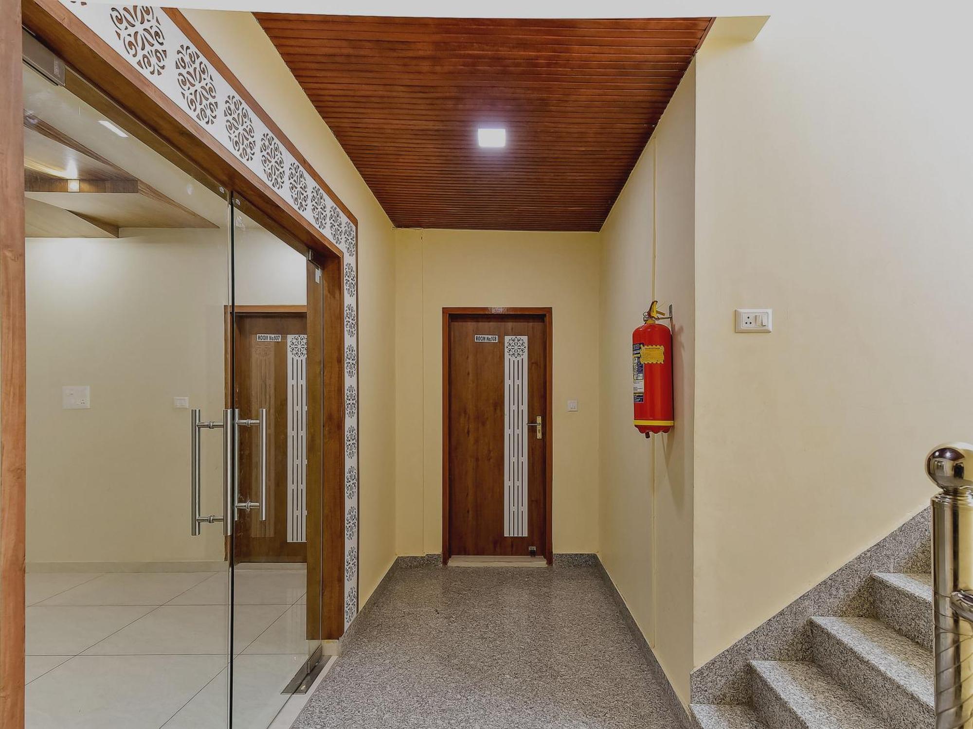 ג'ודפור Super Hotel O Jagmohan Hotel מראה חיצוני תמונה